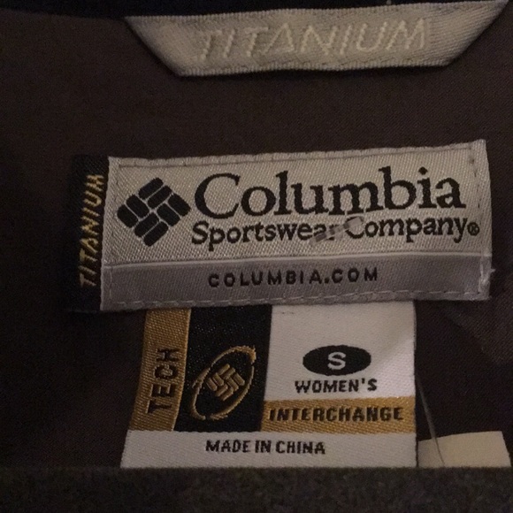 Beautiful Columbia Titanium Jacket 🧥 - Picture 7 of 8